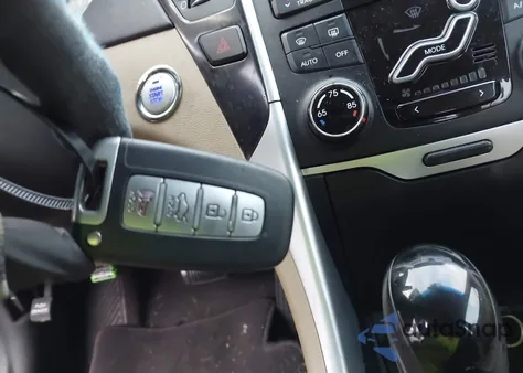 2011 Hyundai Sonata Limited z USA, uszkodzony, nr VIN 5NPEC4AC3BH123228